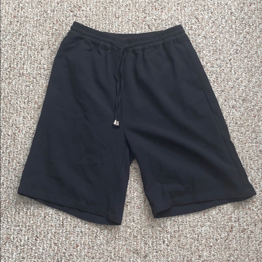 Longer shorts. Fashionable length. Cute with heel